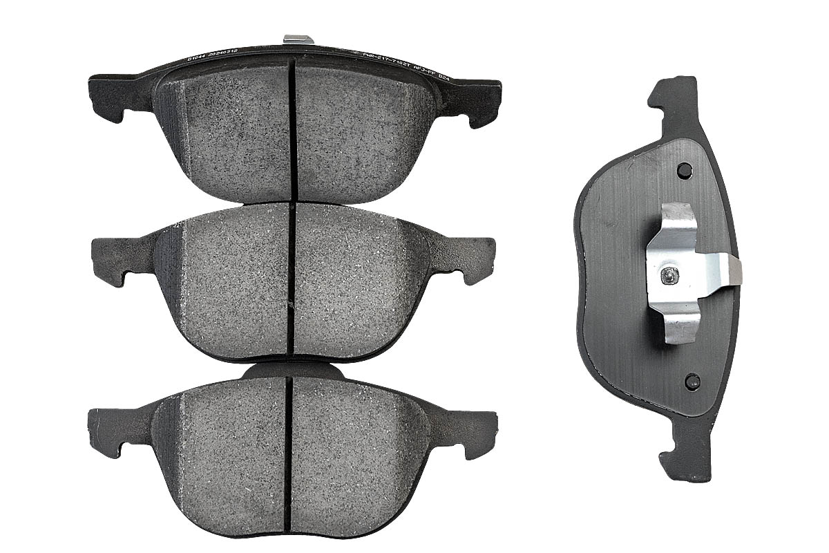 Передние керамические колодки Evolution PLUS Z17 для Mazda 3, Ford C-MAX, Focus, Kuga, Volvo S40, V40, V50