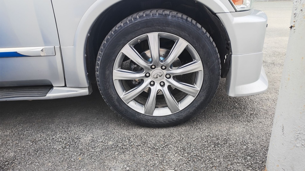 AutoBlogQX56_37.jpg